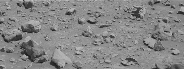 Sol 3923: Mast Camera (Mastcam)