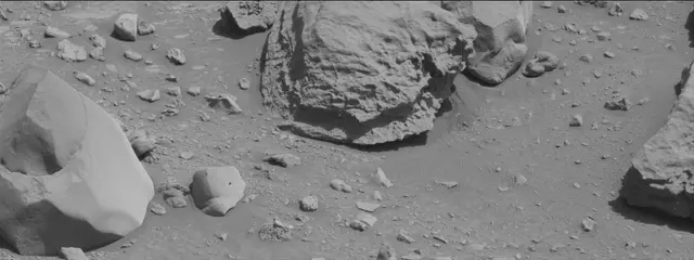 Sol 3923: Mast Camera (Mastcam)