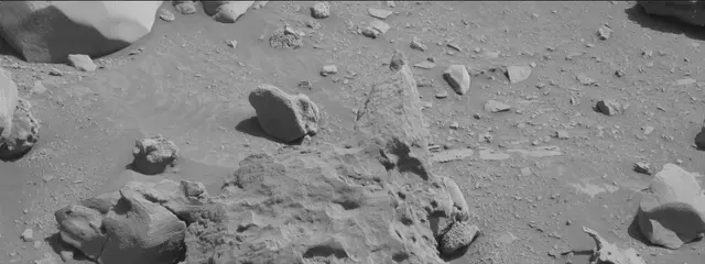 Sol 3923: Mast Camera (Mastcam)
