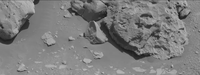 Sol 3923: Mast Camera (Mastcam)