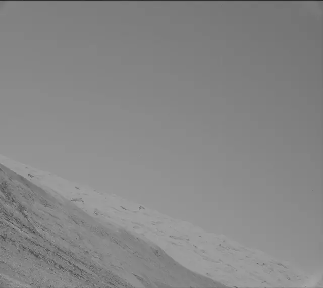 Sol 3923: Mast Camera (Mastcam)