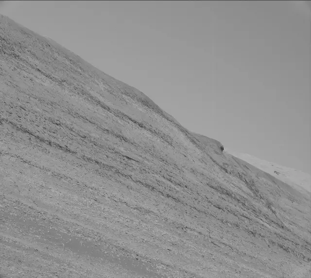 Sol 3923: Mast Camera (Mastcam)