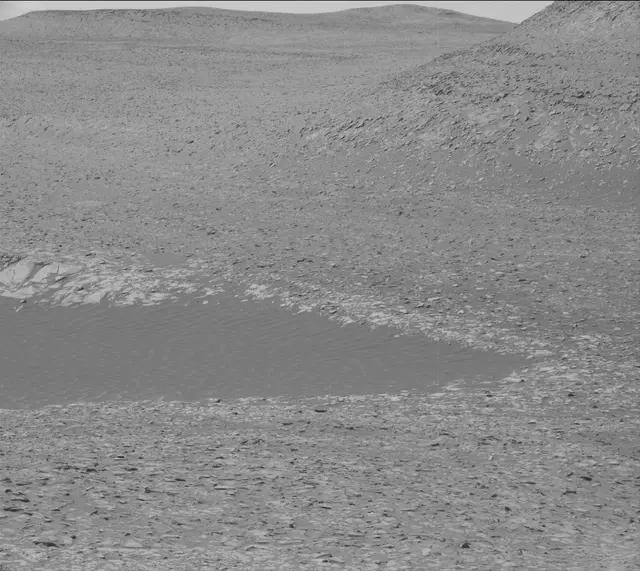 Sol 3923: Mast Camera (Mastcam)