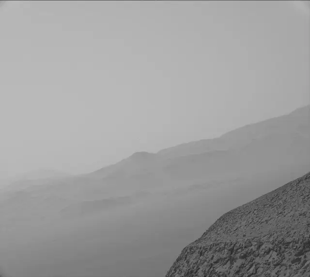 Sol 3923: Mast Camera (Mastcam)
