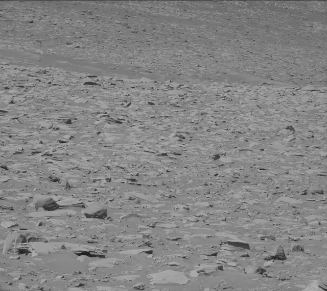 Sol 3923: Mast Camera (Mastcam)