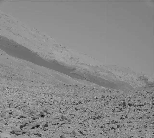Sol 3923: Mast Camera (Mastcam)