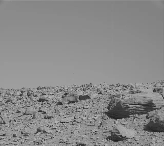 Sol 3923: Mast Camera (Mastcam)