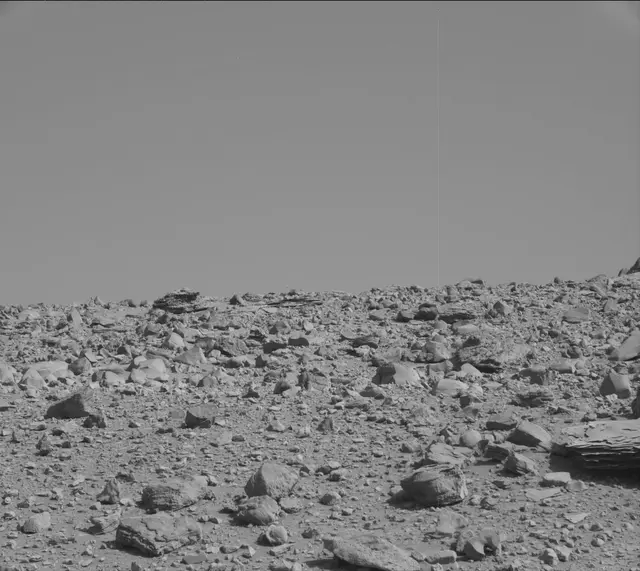 Sol 3923: Mast Camera (Mastcam)