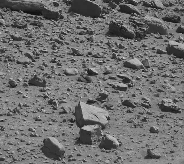 Sol 3923: Mast Camera (Mastcam)