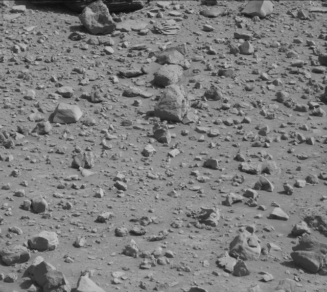 Sol 3923: Mast Camera (Mastcam)