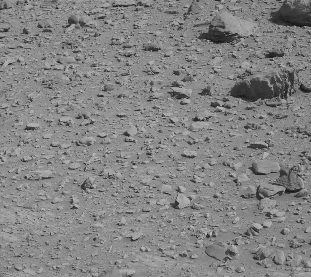 Sol 3923: Mast Camera (Mastcam)