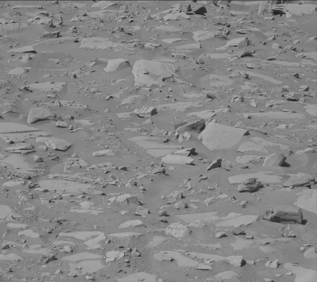 Sol 3923: Mast Camera (Mastcam)