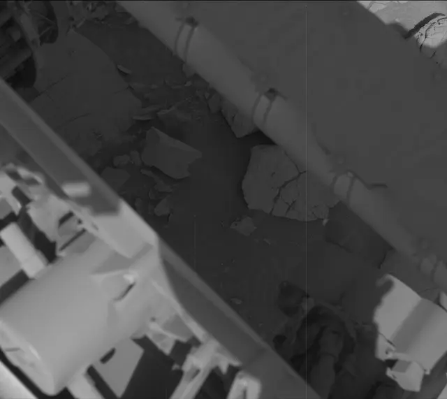 Sol 3923: Mast Camera (Mastcam)