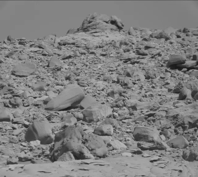 Sol 3923: Mast Camera (Mastcam)