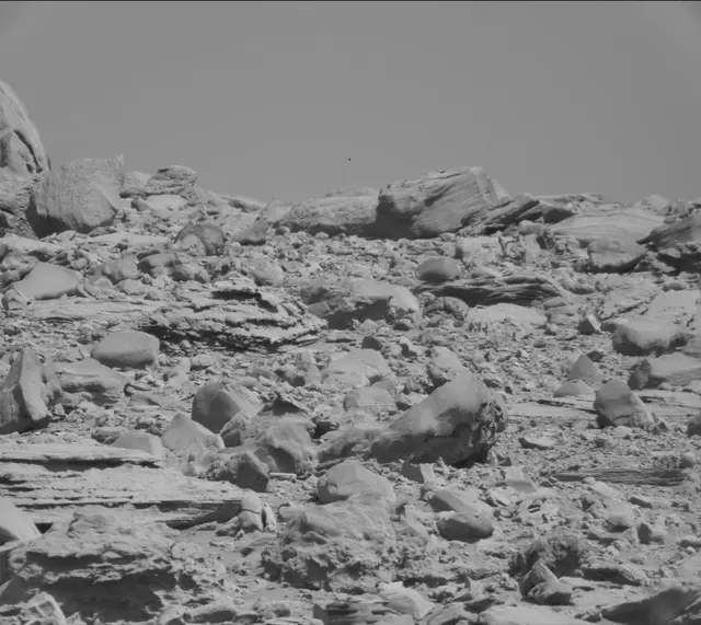 Sol 3923: Mast Camera (Mastcam)