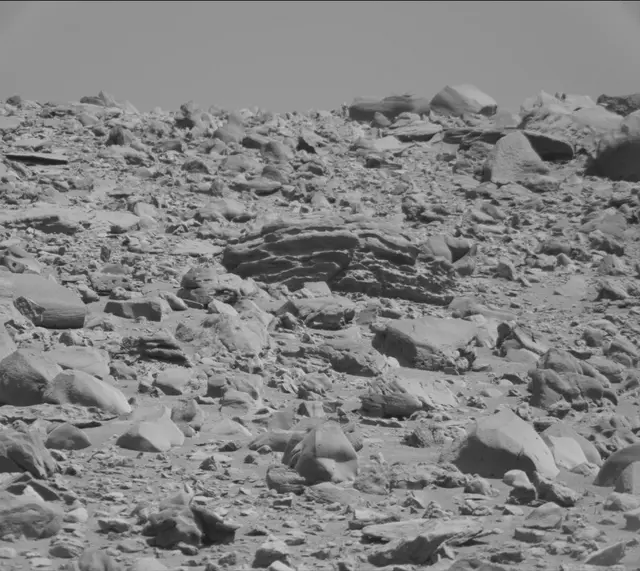 Sol 3923: Mast Camera (Mastcam)