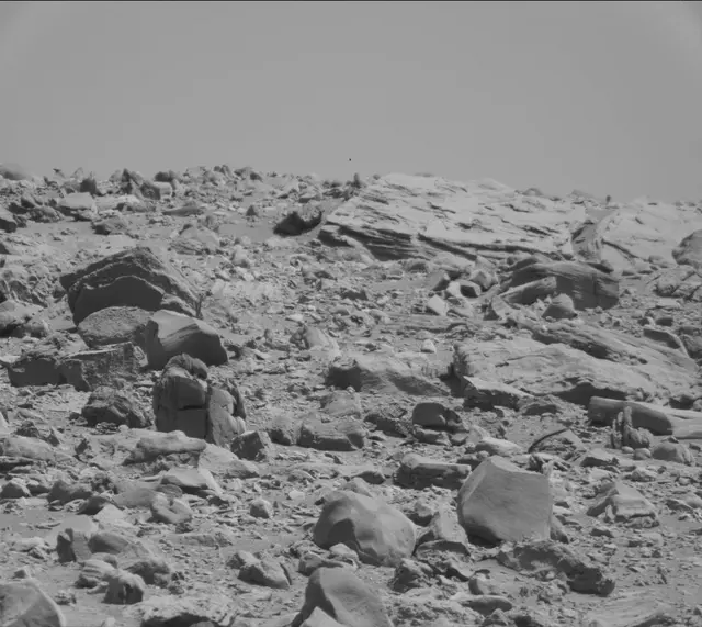 Sol 3923: Mast Camera (Mastcam)