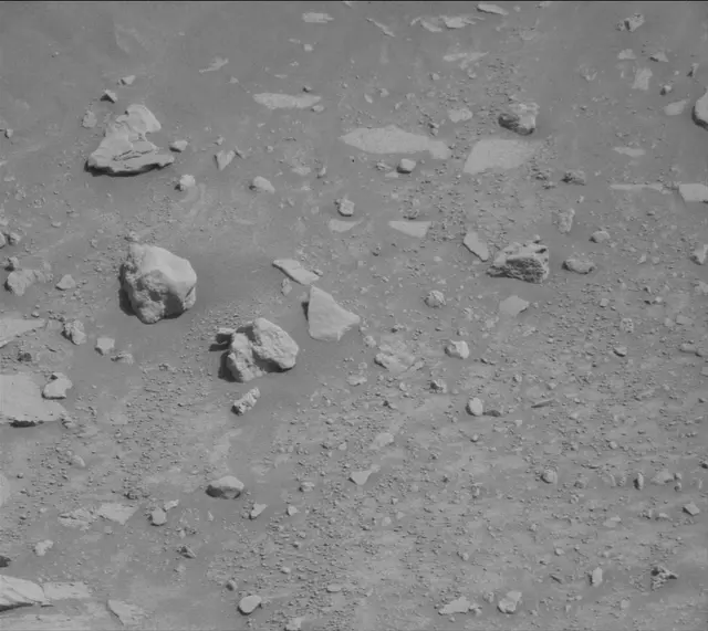 Sol 3923: Mast Camera (Mastcam)