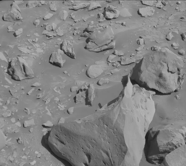 Sol 3924: Mast Camera (Mastcam)