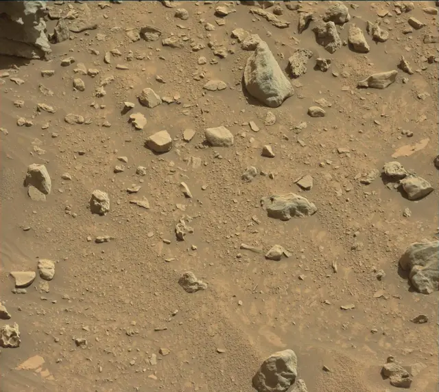 Sol 3924: Mast Camera (Mastcam)