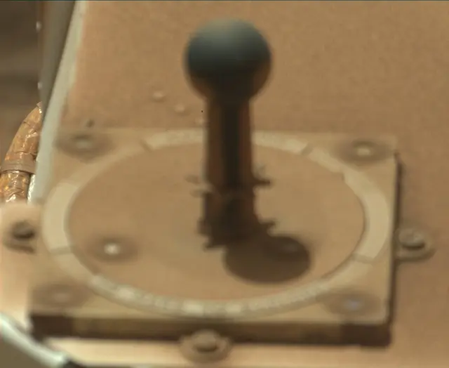 Sol 3924: Mast Camera (Mastcam)