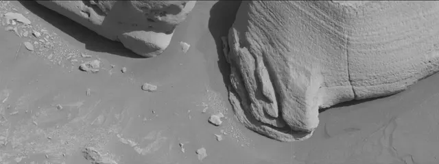 Sol 3926: Mast Camera (Mastcam)