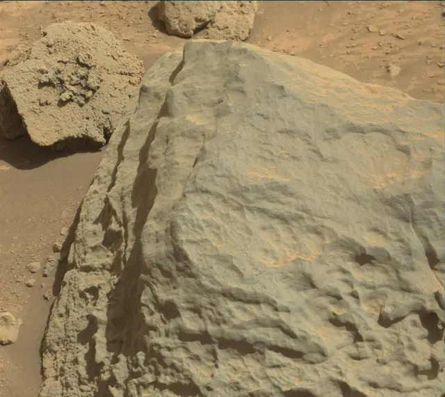 Sol 3926: Mast Camera (Mastcam)