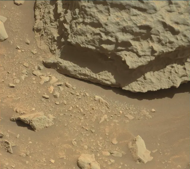 Sol 3926: Mast Camera (Mastcam)