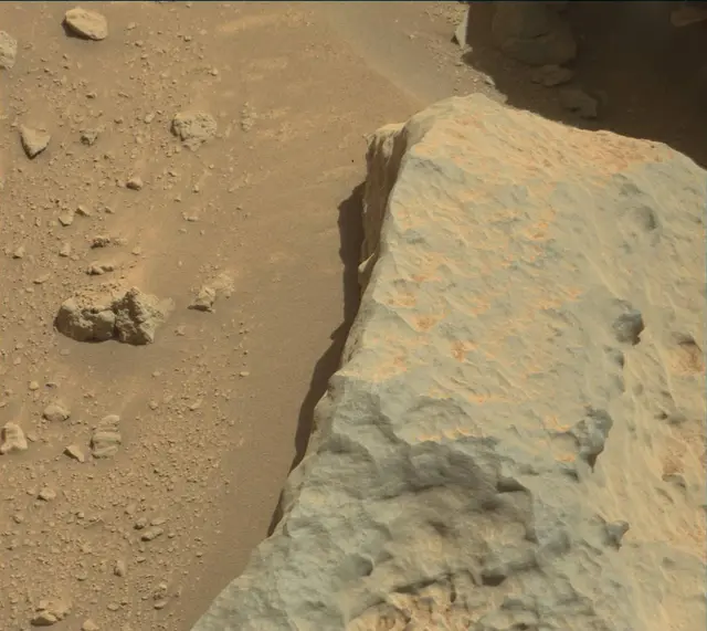 Sol 3926: Mast Camera (Mastcam)