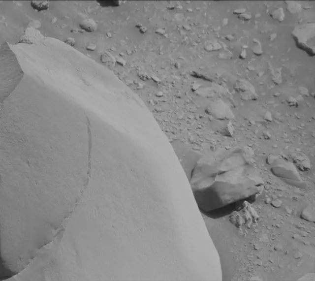 Sol 3926: Mast Camera (Mastcam)