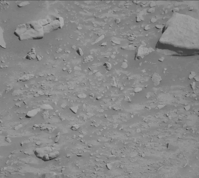 Sol 3926: Mast Camera (Mastcam)