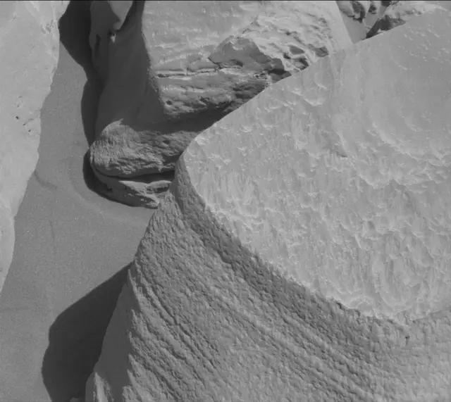 Sol 3926: Mast Camera (Mastcam)