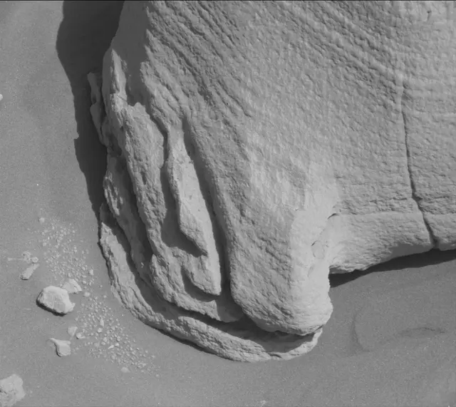 Sol 3926: Mast Camera (Mastcam)