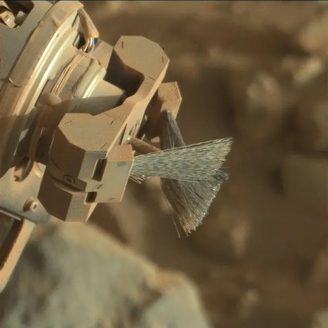 Sol 3926: Mast Camera (Mastcam)
