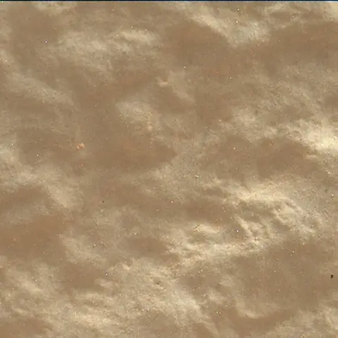 Sol 3926: Mars Hand Lens Imager (MAHLI)