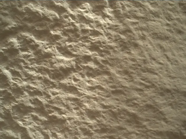 Sol 3926: Mars Hand Lens Imager (MAHLI)