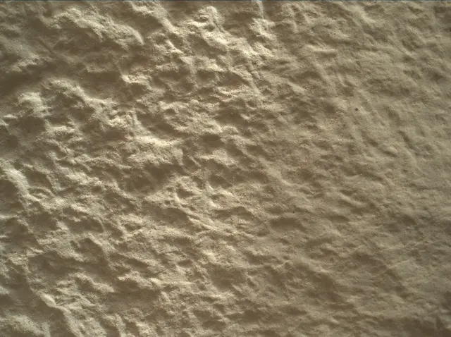 Sol 3926: Mars Hand Lens Imager (MAHLI)