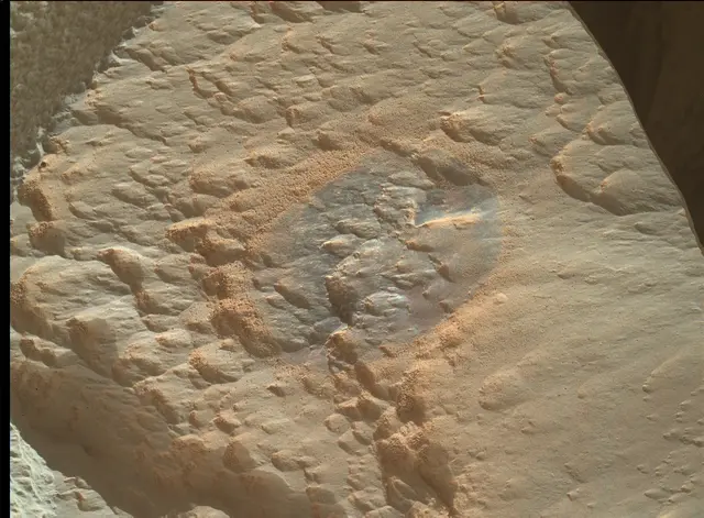 Sol 3926: Mars Hand Lens Imager (MAHLI)