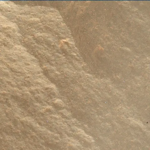 Sol 3926: Mars Hand Lens Imager (MAHLI)