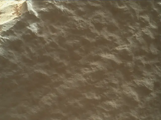 Sol 3926: Mars Hand Lens Imager (MAHLI)