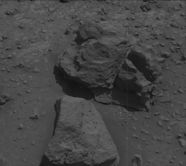 Sol 3927: Mast Camera (Mastcam)