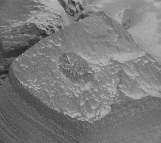 Sol 3927: Mast Camera (Mastcam)