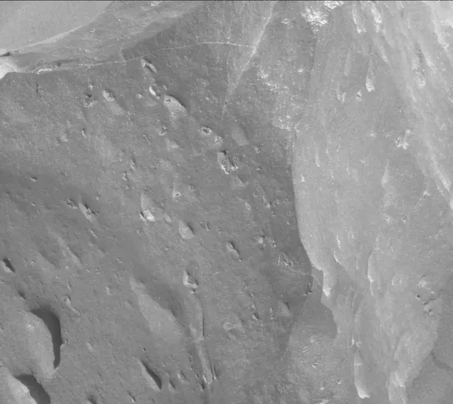 Sol 3927: Mast Camera (Mastcam)