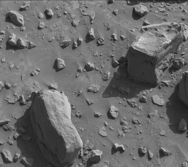 Sol 3928: Mast Camera (Mastcam)