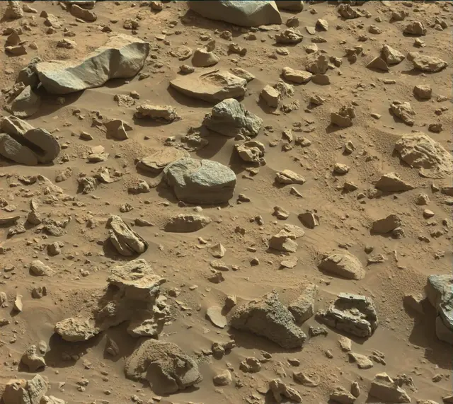 Sol 3928: Mast Camera (Mastcam)
