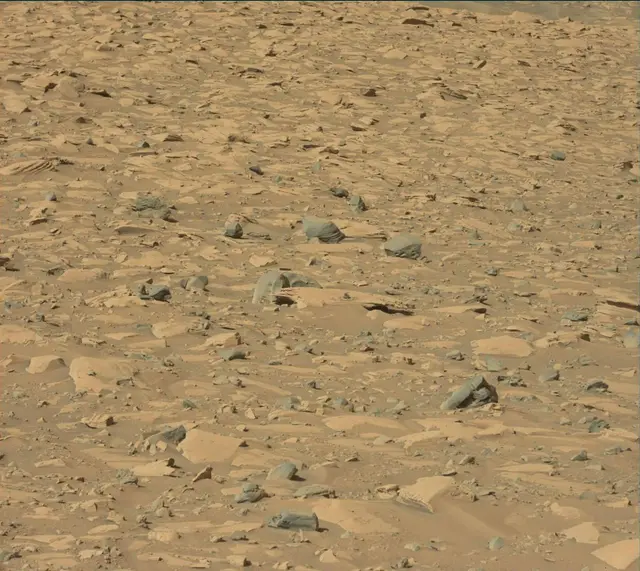 Sol 3928: Mast Camera (Mastcam)