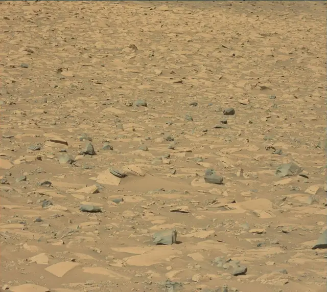 Sol 3928: Mast Camera (Mastcam)