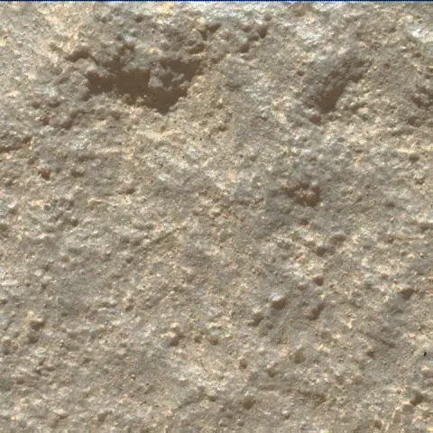 Sol 3928: Mars Hand Lens Imager (MAHLI)