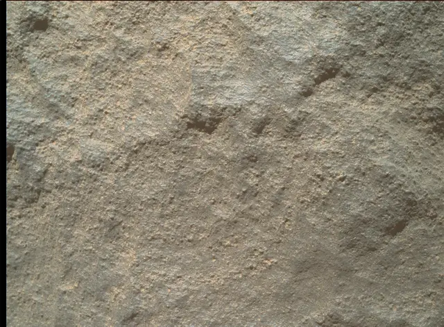 Sol 3928: Mars Hand Lens Imager (MAHLI)