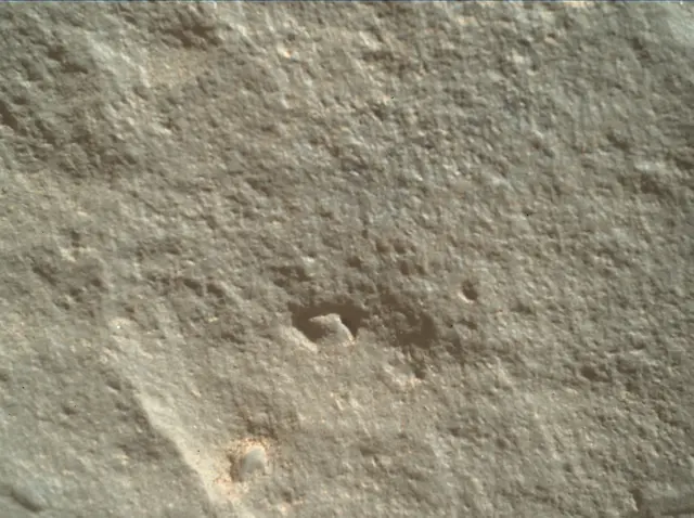 Sol 3928: Mars Hand Lens Imager (MAHLI)